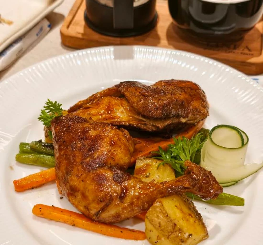 Ayam panggang dengan sayur